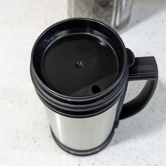 Stanley Classic Stainless Steel Tumbler Travel Cup - Picture 3 of 5